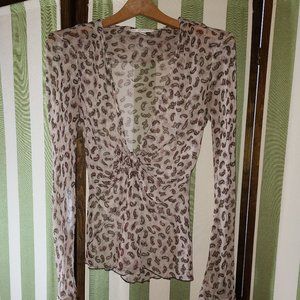 Sexy DVF Pink Paisley Silk Blouse Size 4 Authentic LIANA